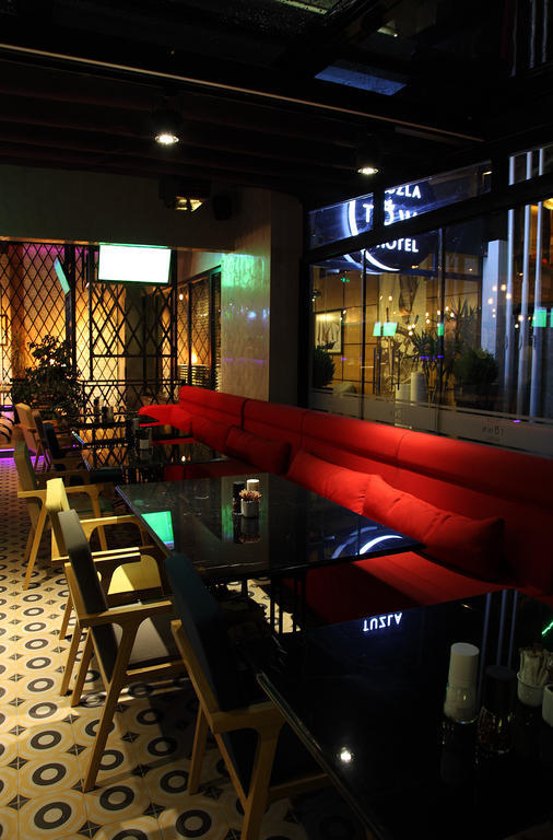 Tuzla Town Hotel Istanbul Exterior photo
